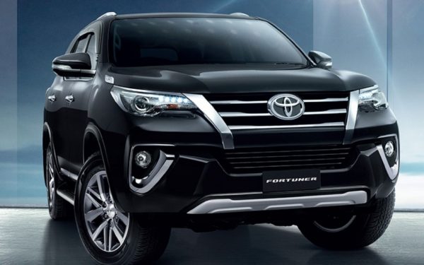494364838 2016 toyota fortuner black front1 Toyota Hilux Revo Export 